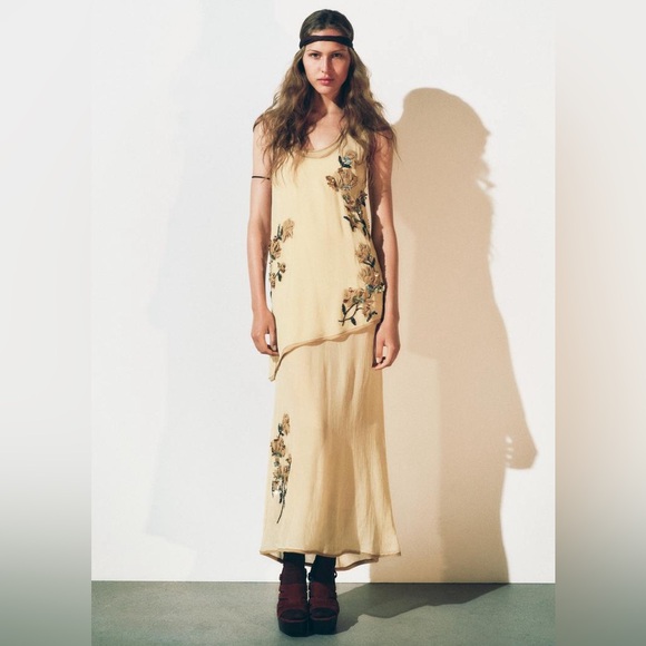 ZARA EMBROIDERED FLOWER TOP DRESS ZW COLLECTION
